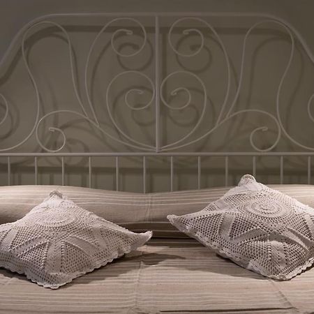 Casa Bouganville - St. Peter Romantic Apartment Екстер'єр фото
